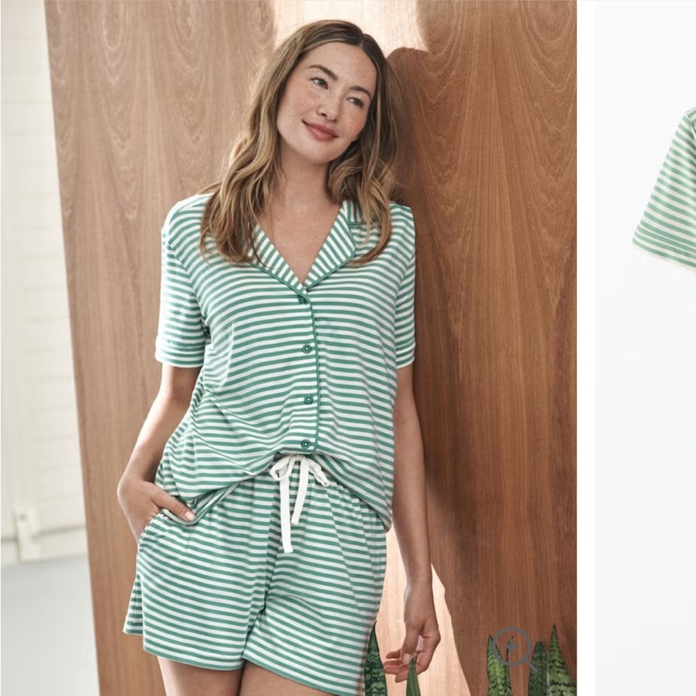Hanna Andersson Green and White Striped Pajamas